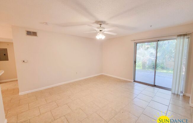 Stunning 1 bedroom Unit in Destin!
