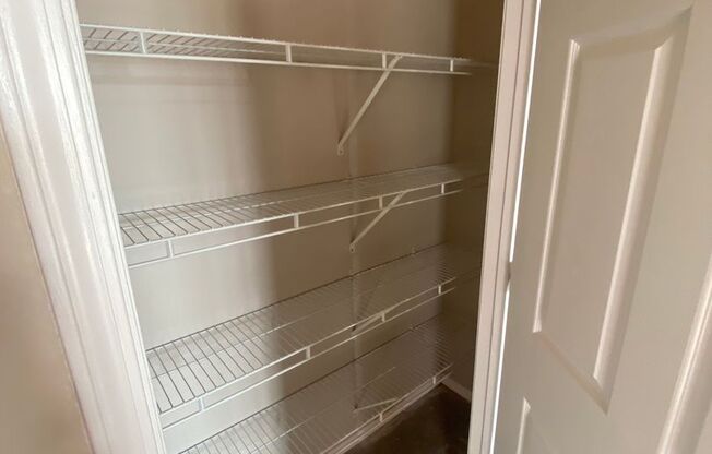 2 beds, 2 baths, 1,300 sqft, $1,325, Unit 506