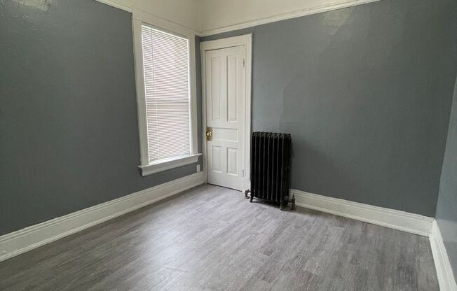 1 bed, 1 bath, 1 sqft, $725