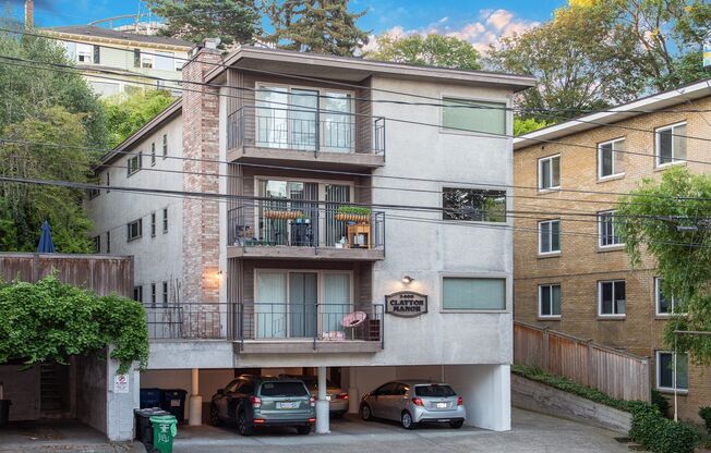 CLAY Clayton Manor Apartments