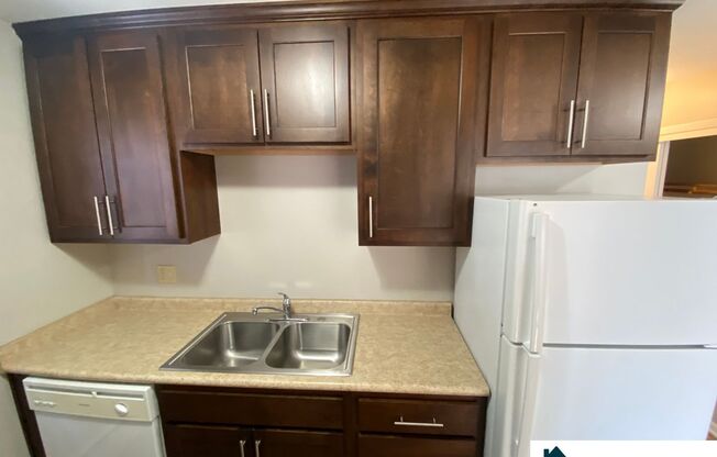 1 bed, 1 bath, 604 sqft, $625, Unit #5