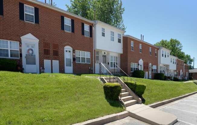 Colony Hill Townhome front exterior