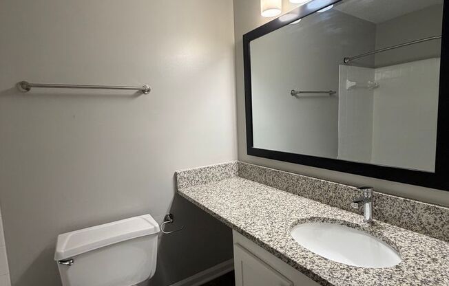 3 beds, 2 baths, 1,070 sqft, $1,495, Unit 2330F