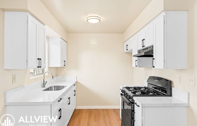 1 bed, 1 bath, 647 sqft, $2,395, Unit 7