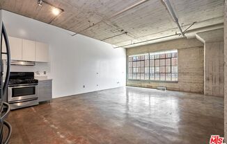 1 bed, 1 bath, 773 sqft, $3,100, Unit 302