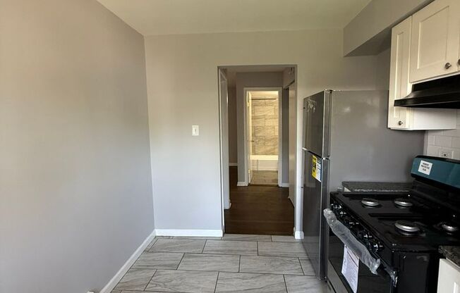 1 bed, 1 bath, $1,250, Unit 3520 - 08