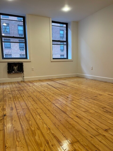 15 Stanton St 5C