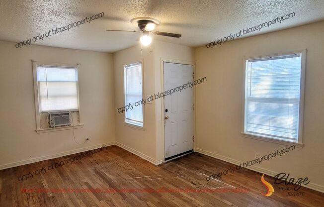 2 beds, 1 bath, $850