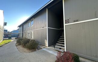 4600 Neil Rd APT 29
