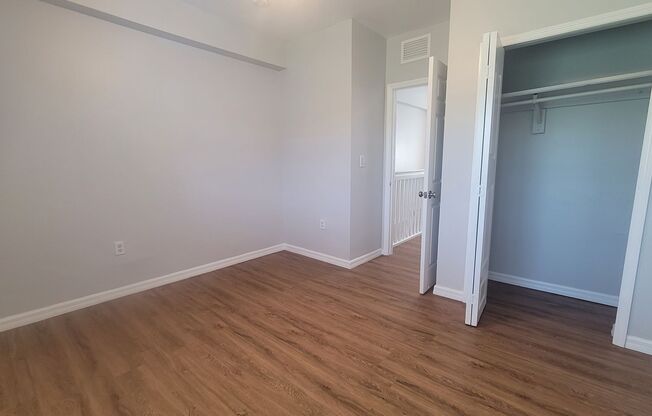 1 bed, 1.5 baths, 693 sqft, $1,950, Unit 208