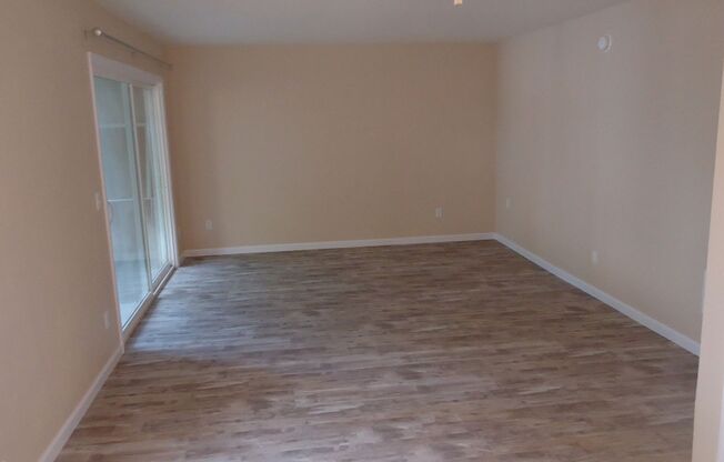 Glenview West Apartments
