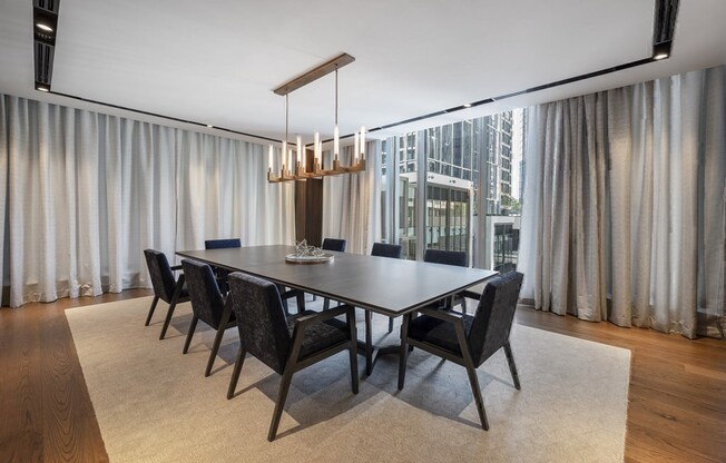 1 bed, 1 bath, 686 sqft, $5,600, Unit 1107