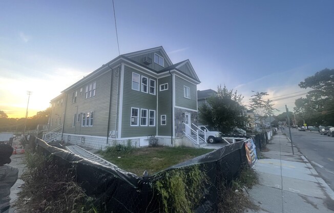 3 beds, 1 bath, 2,851 sqft, $3,560, Unit 1