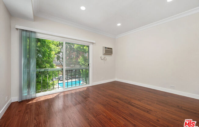 Studio, 1 bath, 407 sqft, $2,600, Unit 225