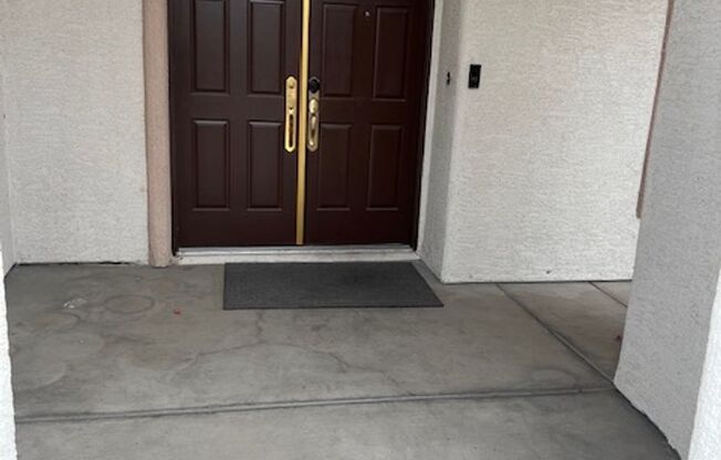 A Fabulous 4 Bedroom House in Peccole Ranch