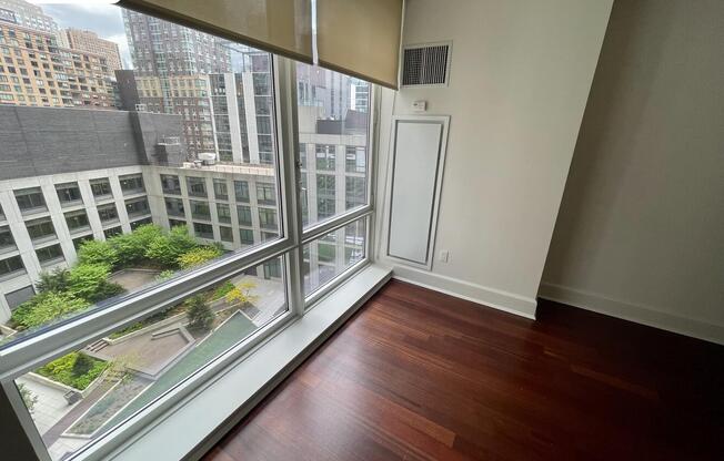 1 bed, 1 bath, 727 sqft, $5,318, Unit 808