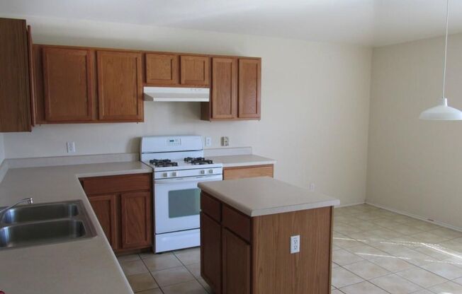 3 beds, 2 baths, $1,950