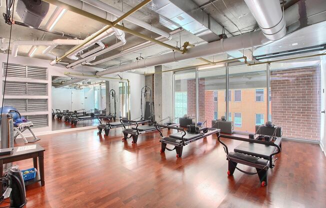1 bed, 1 bath, $2,195, Unit UNIT 923