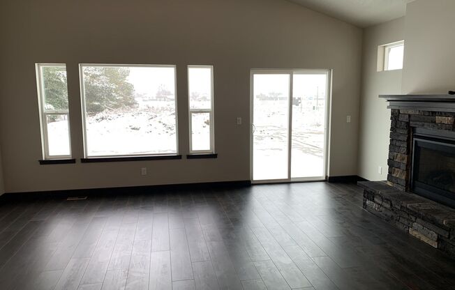 Newer Post Falls Home!!