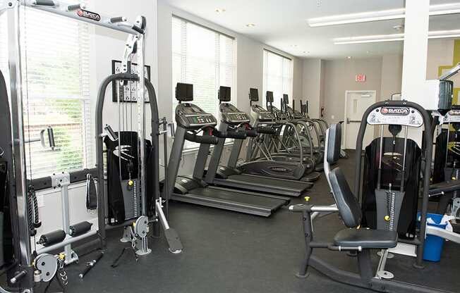 Fitness Center With Modern Equipment at Link Apartments® Manchester, Richmond, VA