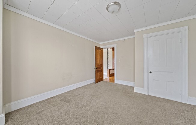 3 beds, 1 bath, 1,200 sqft, $2,500, Unit 28