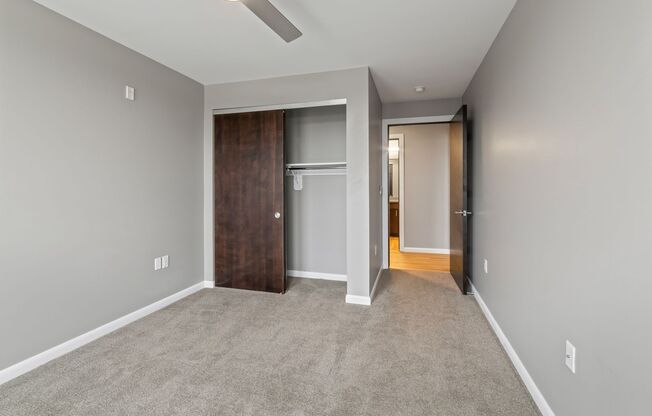 2 beds, 2 baths, 940 sqft, $2,055, Unit Unit 210