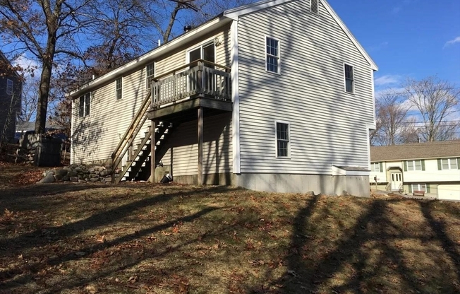 41 BLUEBERRY HL RD
