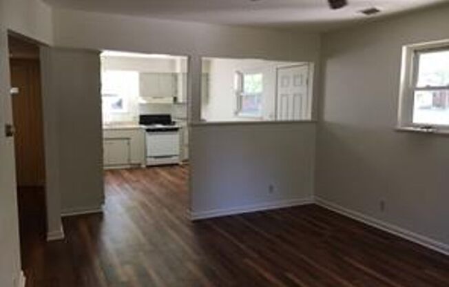 3 beds, 1 bath, $1,450