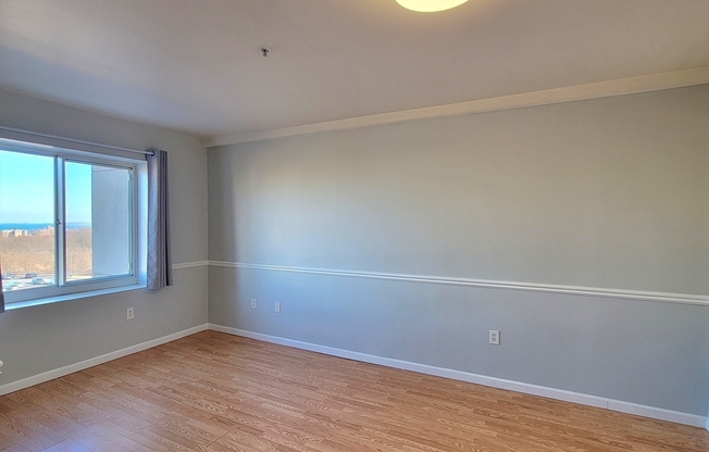 1 bed, 1.5 baths, 1,083 sqft, $2,600, Unit 602