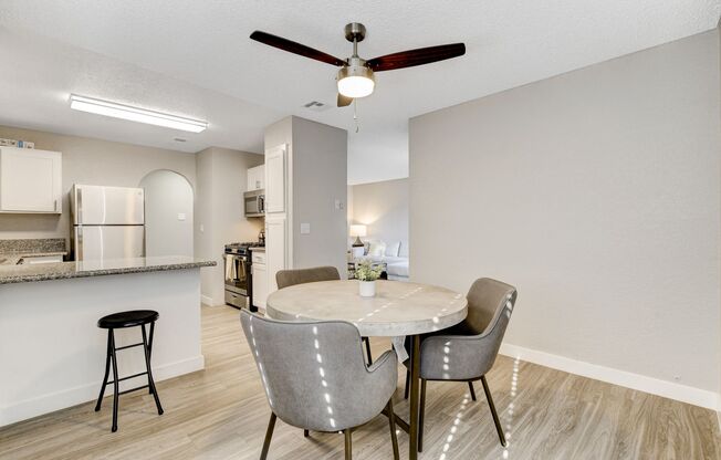 2 beds, 2 baths, 1,050 sqft, $1,300