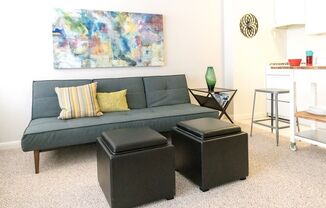 Studio, 1 bath, 405 sqft, $1,395, Unit 0303