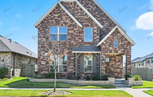 700 PARKSIDE DR