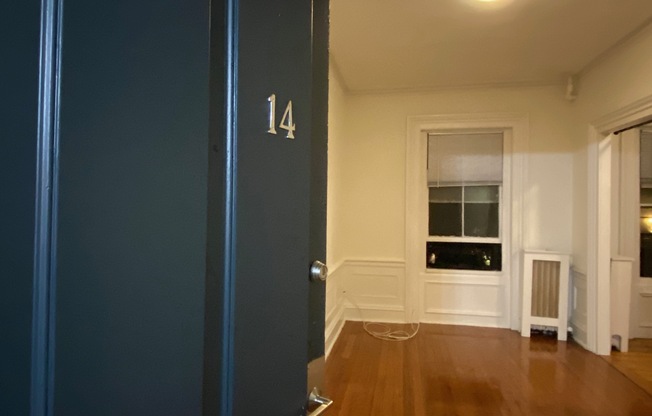 92 Charles St