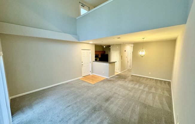 3 beds, 2.5 baths, 1,790 sqft, $2,195, Unit Warp Street