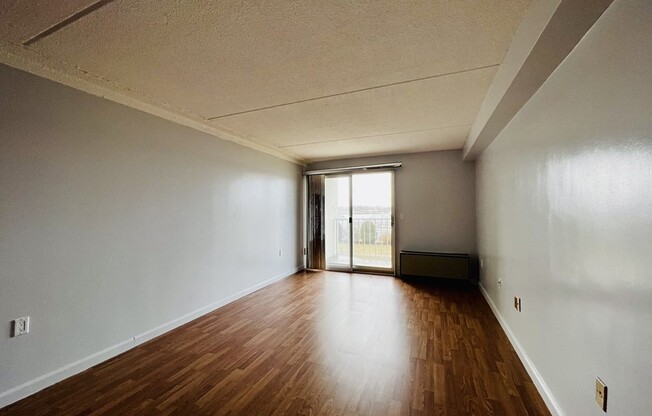 2 beds, 2 baths, 1,062 sqft, $2,700, Unit 205
