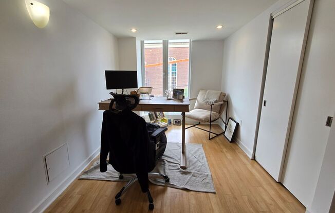 3 beds, 2.5 baths, 2,375 sqft, $4,995, Unit 1B