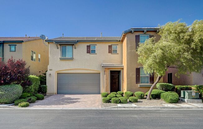Gorgeous 4 Bedroom plus a loft in the Southwest