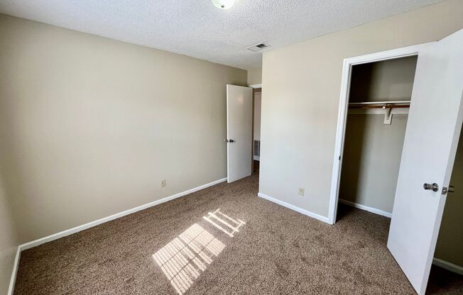 2 beds, 1 bath, 750 sqft, $1,045, Unit B-509D4