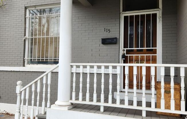 2 bedroom with 1 bath