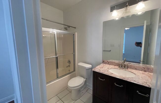 2 beds, 2.5 baths, $2,300