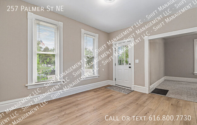 257 PALMER ST NE