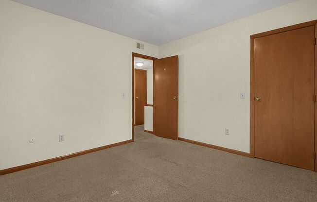 2 beds, 1 bath, 1,000 sqft, $999, Unit 3048