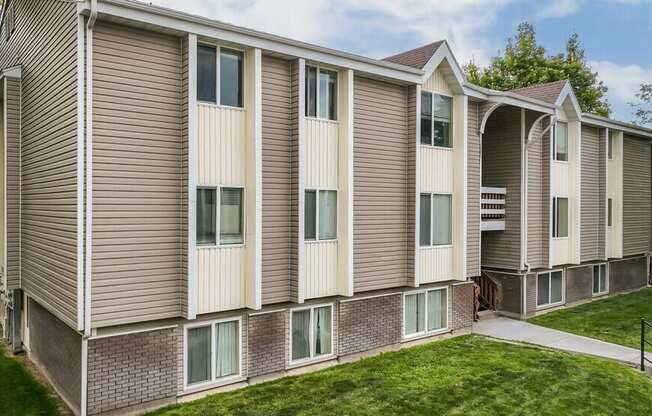 our apartments are located in the heart of the community at Summit, Pocatello, ID