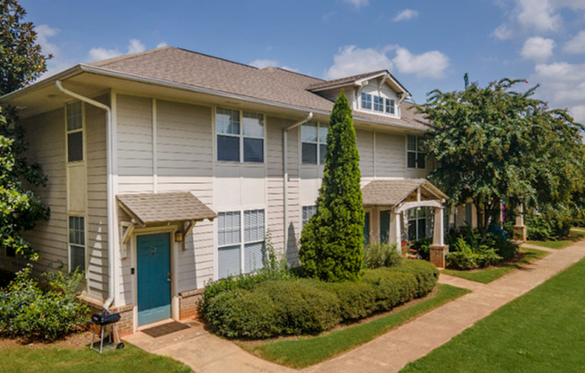 2 beds, 2 baths, 1,200 sqft, $1,850, Unit 400B