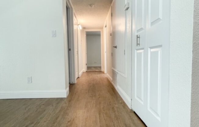 2 beds, 1 bath, 900 sqft, $1,665, Unit 1710-202