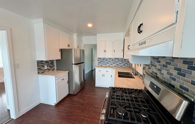 Single Story House in Chula Vista  - 3 BR 2 Bath
