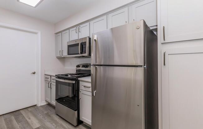 1 bed, 1 bath, 854 sqft, $1,465