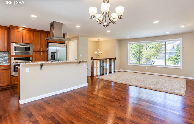 12615 NE 142 ST
