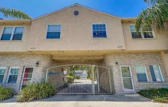6627-6635 Crenshaw Blvd