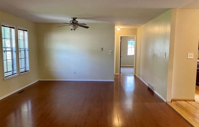 Spacious House Near CSU!
